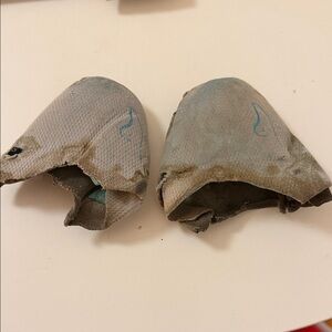 Used pointe shoe toe pads